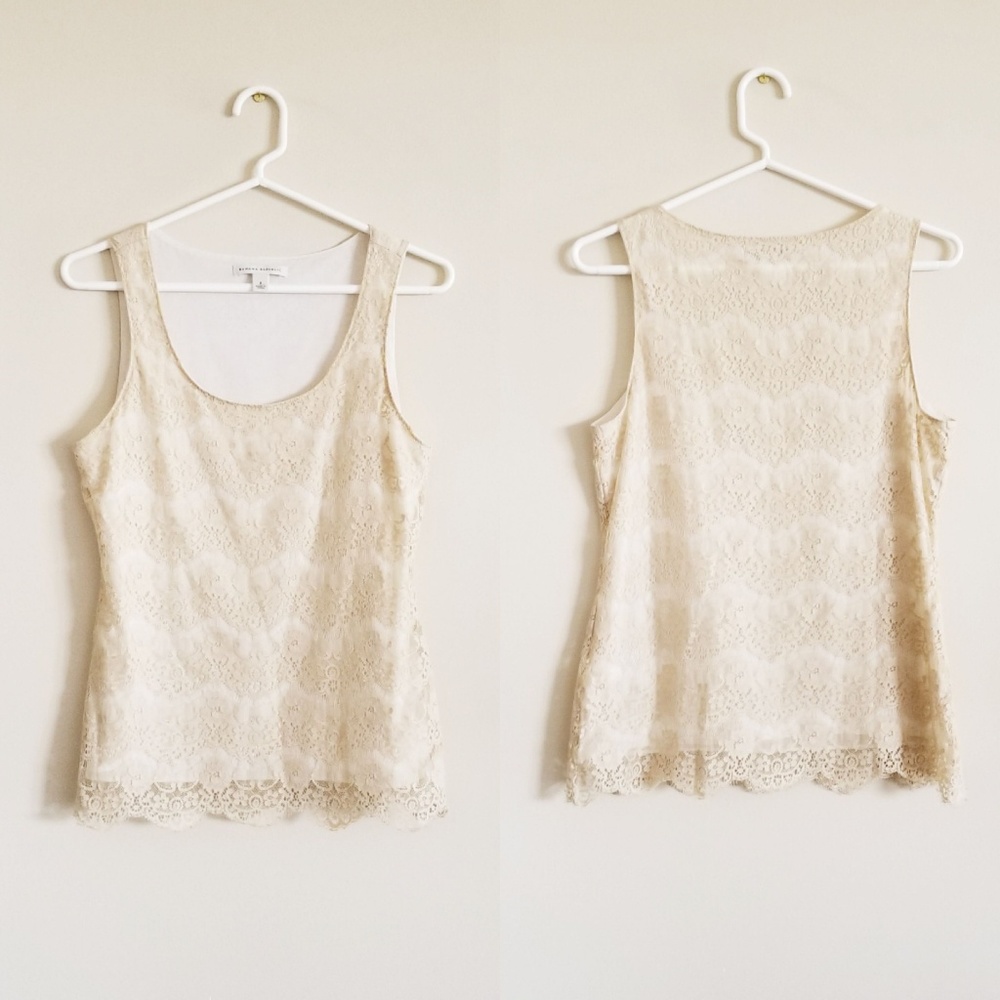 Small Banana Republic Scalloped Cream Lace Tank